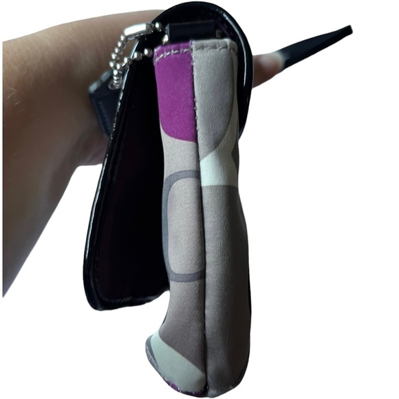Coach Signature C Large Flap Sateen Wristlet Pouchette F47001 in Khaki & Purple - Picture 6 of 16